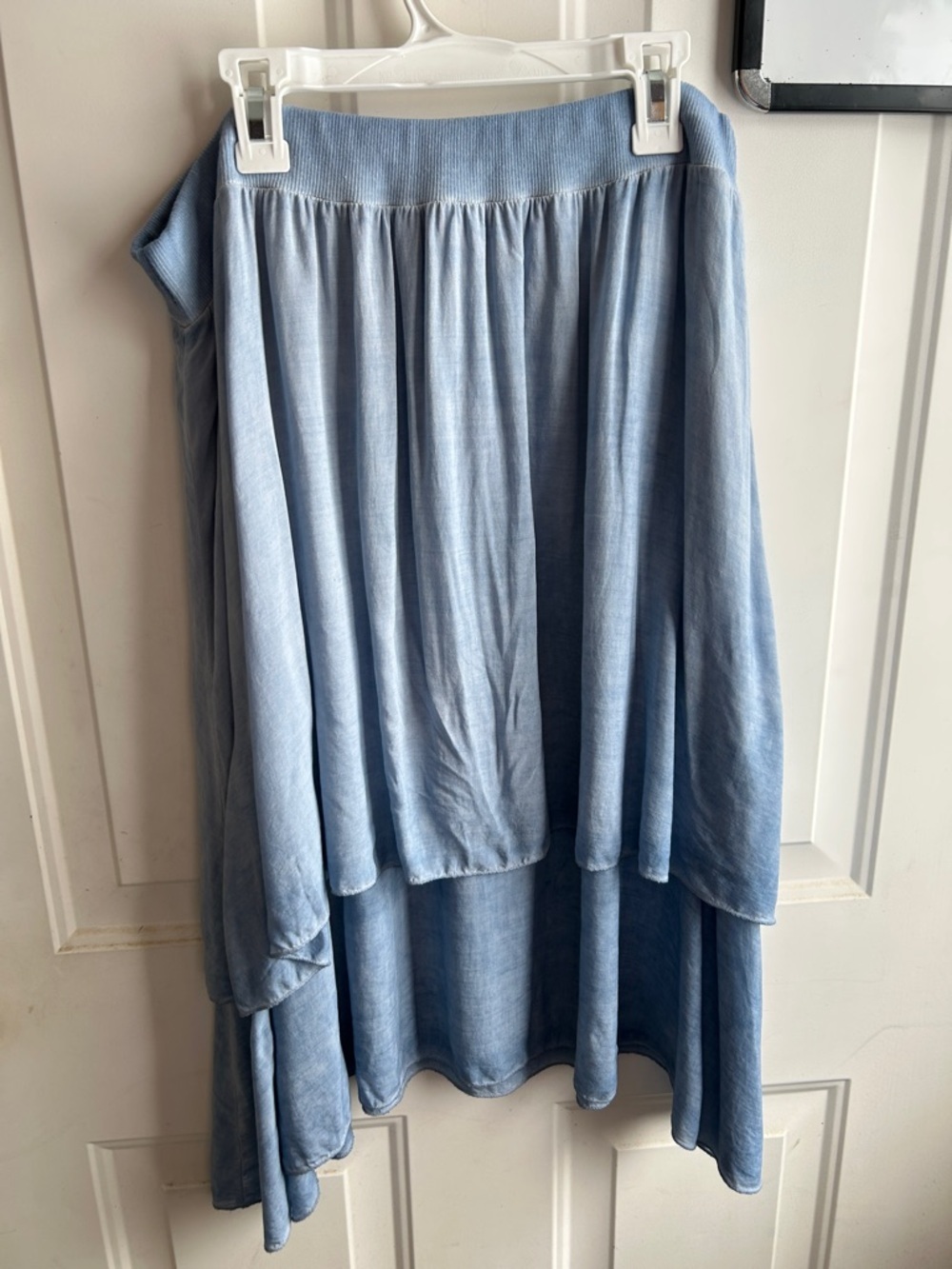 Charlie B XL Tiered Skirt NWT Blue Chambray Made in Italy Flowy Boho Coastal - Picture 9 of 13
